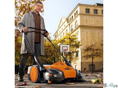 Аккумуляторная подметальная машина Stihl KGA 770