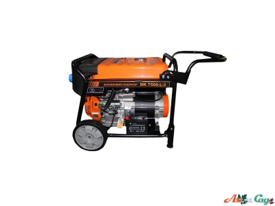 Генератор бензиновий GTM DK7500-L-3 із вбудованим АВР